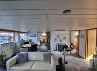 Bulk carrier for sale